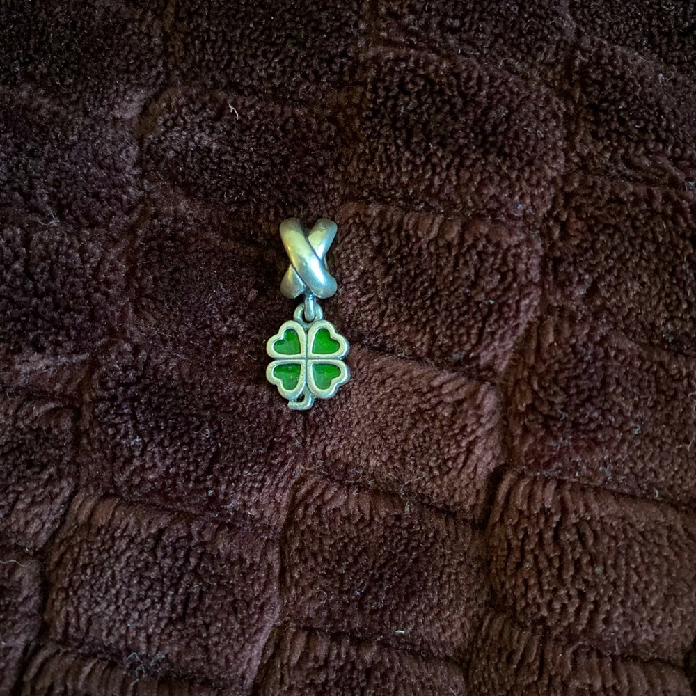 Four-leafed Clover Pandora Charm